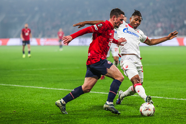 Liverpool boss Slot offers positive update on Isak fitness